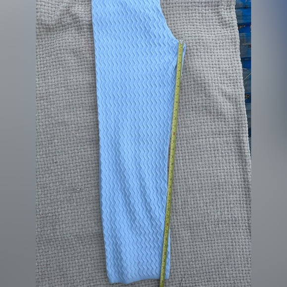 HOUSE OF SUNNY WOMENS 8 Light Blue Zigzag Patterned Pants - Picture 8 of 10